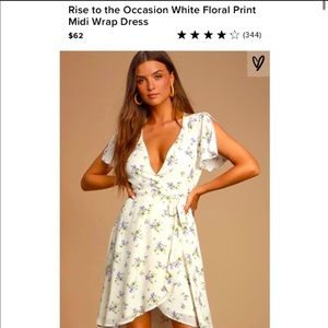 💜Lulus V-Neck White Floral Wrap Dress NWT! Medium